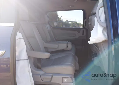 2018 Honda Odyssey Touring from USA, damaged, VIN 5FNRL6H84JB071538